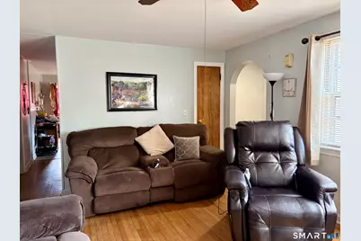 153 Horseplain Road, New Britain, CT 06053 - Photo 6