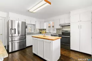 190 5th Ave, Stratford, CT 06615 - Photo 6