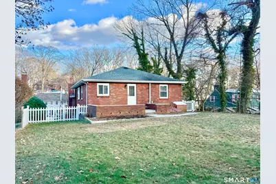 36 Center Drive, Greenwich, CT 06870 - Photo 2