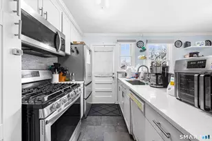 163 Sylvan Knoll, Stamford, CT 06902 - Photo 8