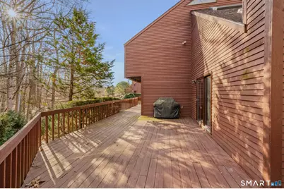 97 West Main Street #Apt 24, East Lyme, CT 06357 - Photo 4