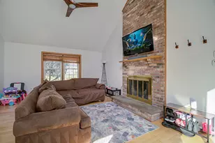 70 Beth Ann Cir, Meriden, CT 06450 - Photo 8