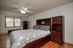 70 Beth Ann Cir, Meriden, CT 06450 - Photo 16