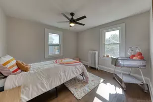 24 Troy St, West Hartford, CT 06119 - Photo 22