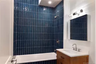 133 Bank St, New London, CT 06320 - Photo 2