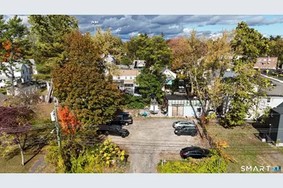 747 Blue Hills Avenue, Bloomfield, CT 06002 - Photo 16