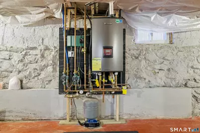 10 Russell Road, Norwich, CT 06360 - Photo 28