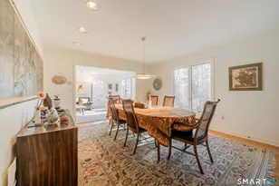 4 Stonewall Ln, Woodbridge, CT 06525 - Photo 8