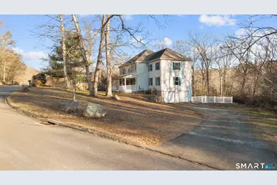2 Greenwood Lane, Guilford, CT 06437 - Photo 2
