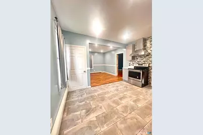 5 Pinehurst Avenue, Waterbury, CT 06705 - Photo 6