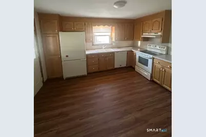 23 Glendale Road, Montville, CT 06370 - Photo 2