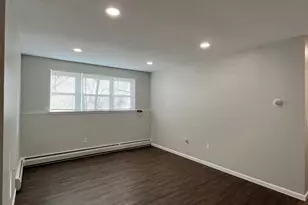 270 High St, Torrington, CT 06790 - Photo 4