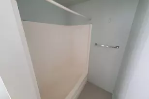 949 Pleasant Valley Condo Rd, South Windsor, CT 06074 - Photo 4