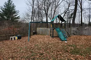 10 Washington Ave, Danbury, CT 06810 - Photo 18