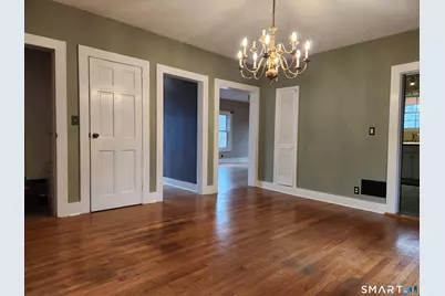 10 Washington Avenue, Danbury, CT 06810 - Photo 6