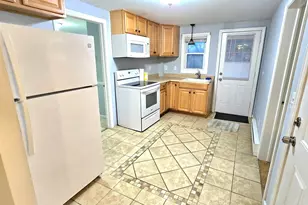 46 Mountain St, Vernon, CT 06066 - Photo 2