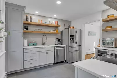 1 Beamon Meadow Place, Old Saybrook, CT 06475 - Photo 8