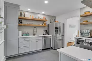 1 Beamon Meadow Pl, Old Saybrook, CT 06475 - Photo 8