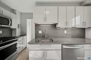 444 Bedford St, Stamford, CT 06901 - Photo 18
