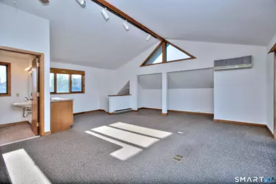 61 Sherman Street #3rd Floor, Fairfield, CT 06824 - Photo 6