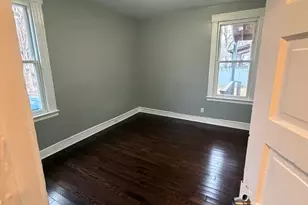 327 Newhall St, New Haven, CT 06511 - Photo 6