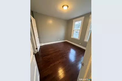 327 Newhall Street, New Haven, CT 06511 - Photo 10