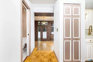 10 Pepperidge Ct, Simsbury, CT 06070 - Photo 6