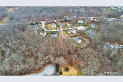 9 Arrowhead Trail, Waterford, CT 06385 - Photo 6