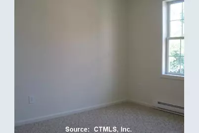 7 New Street #202, Danbury, CT 06810 - Photo 4