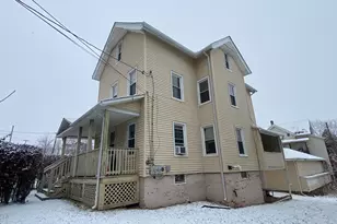 561 East St, New Britain, CT 06051 - Photo 2