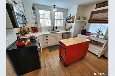 179 Winthrop Terrace, Meriden, CT 06451 - Photo 4