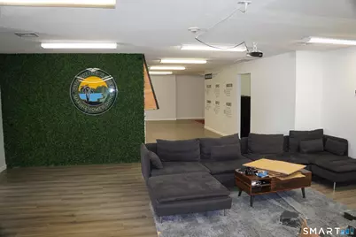 4137 Whitney Avenue #2G, Hamden, CT 06518 - Photo 2