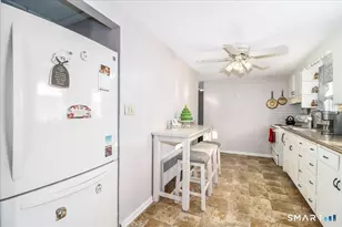 39 Cedar Ln, Cheshire, CT 06410 - Photo 4