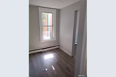 807 East Main Street, Waterbury, CT 06705 - Photo 6