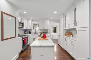 129 Grumman Ave, Norwalk, CT 06851 - Photo 12