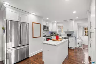 129 Grumman Ave, Norwalk, CT 06851 - Photo 10