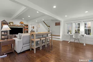 129 Grumman Ave, Norwalk, CT 06851 - Photo 8