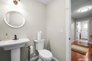 42 Chapman Chase, Windsor Locks, CT 06096 - Photo 16