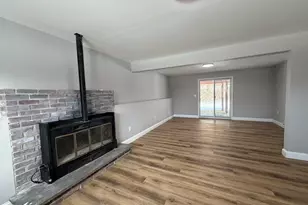 131 Pocono Rd, Brookfield, CT 06804 - Photo 8