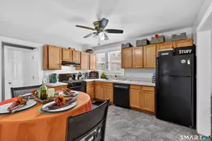 87 Orchard St, New Haven, CT 06519 - Photo 4