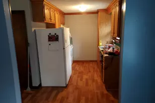 38 Old Middletown Ave, East Hampton, CT 06424 - Photo 4