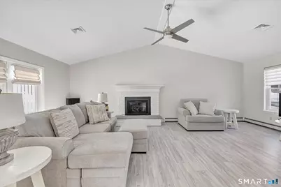 40 Vista Drive, Shelton, CT 06484 - Photo 16
