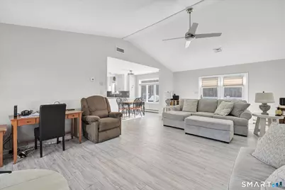 40 Vista Drive, Shelton, CT 06484 - Photo 20