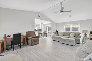 40 Vista Dr, Shelton, CT 06484 - Photo 20