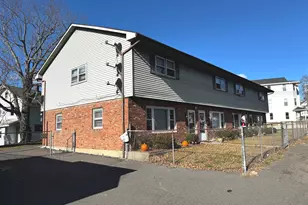 118 Fairmount St, Waterbury, CT 06706 - Photo 2