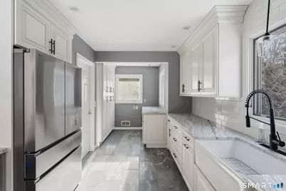 95 Moravia Road, Avon, CT 06001 - Photo 16