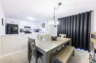 17 Lyme St, Windsor, CT 06095 - Photo 6