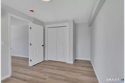 192 Hartford Road #E, Manchester, CT 06040 - Photo 4