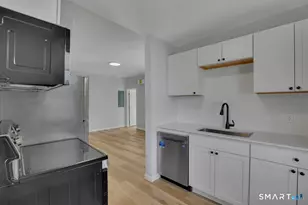 192 Hartford Rd, Manchester, CT 06040 - Photo 6