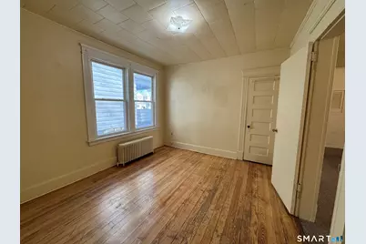 1720 East Main Street #1, Waterbury, CT 06705 - Photo 6